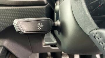 2019 Audi 1.0 TFSI 25 Technik Sportback Euro 6 5-door (Blue) - Image: 7