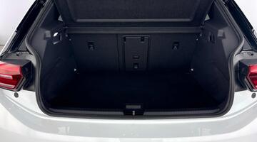 2022 Volkswagen Pro Performance 58kWh Family Auto 5-door (White) - Image: 31