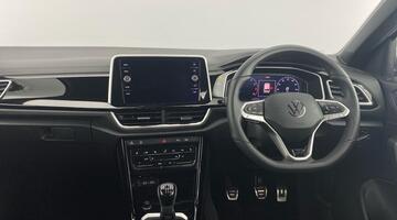 2025 Volkswagen TSI R-Line Euro 6 5-door (Silver) - Image: 8