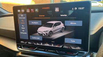 2025 CUPRA ETSI V2 DSG Euro 6 5-door (Black) - Image: 18