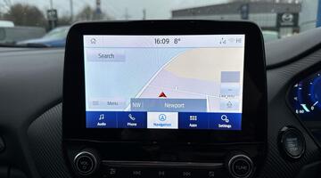 2023 Ford 1.0T EcoBoost MHEV ST-Line X Euro 6 5-door (White) - Image: 11