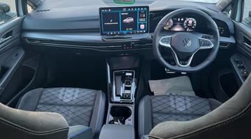 2025 Volkswagen ETSI MHEV Black Edition DSG Euro 6 5-door (White) - Image: 8