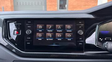 2022 Volkswagen 1.0 EVO Life Euro 6 5-door (Black) - Image: 7