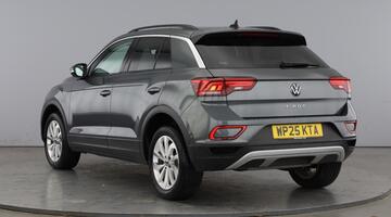 2025 Volkswagen TSI Match DSG Euro 6 5-door (Grey) - Image: 3