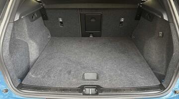 2023 Volvo 2.0 B3 MHEV Core DCT Auto Euro 6 5-door (Blue) - Image: 14