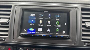 2016 Volkswagen 2.0 BiTDI BlueMotion Tech Executive 4Motion Euro 6 5-door (Silver) - Image: 41