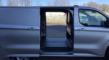 2025 Ford 2.0 320 EcoBlue Limited Auto L1 H1 Euro 6 5-door (Silver) - Image: 21