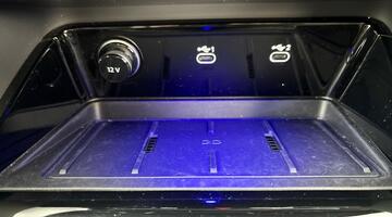 2025 Audi 2.0 TDI Edition 1 S Tronic quattro Euro 6 5-door (Black) - Image: 25