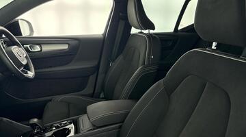 2024 Volvo 2.0 B3 MHEV Plus DCT Auto Euro 6 5-door (White) - Image: 37