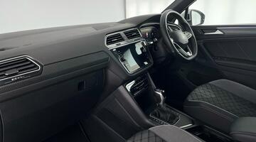 2023 Volkswagen TSI R-Line DSG Euro 6 5-door (Silver) - Image: 2