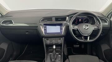 2018 Volkswagen 2.0 TSI SEL DSG 4Motion Euro 6 5-door (White) - Image: 8