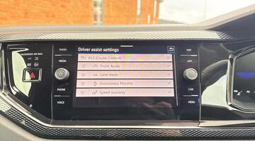 2025 Volkswagen 1.0 TSI Match Euro 6 5-door (Silver) - Image: 55