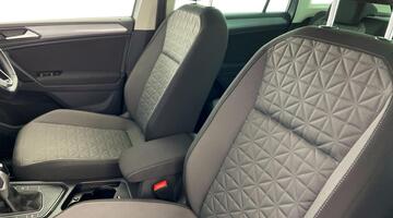 2021 Volkswagen TSI Life DSG Euro 6 5-door (Silver) - Image: 35