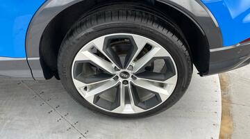 2021 Audi TFSI CoD 35 Black Edition S Tronic Euro 6 5-door (Blue) - Image: 34