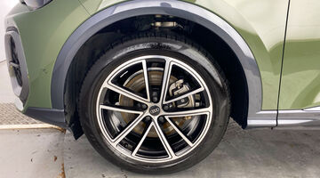 2025 Audi 2.0 TDI Launch Edition Sportback S Tronic quattro Euro 6 5-door (Green) - Image: 40