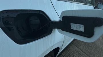 2025 Volkswagen ETSI MHEV Black Edition DSG Euro 6 5-door (White) - Image: 12