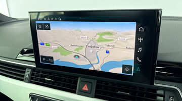 2021 Audi 2.0 TFSI 40 S line S Tronic Euro 6-door (White) - Image: 28