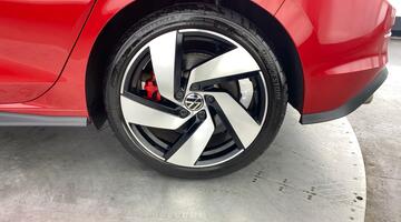 2024 Volkswagen 2.0 TSI GTI Euro 6 5-door (Red) - Image: 34