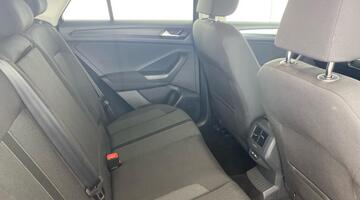 2022 Volkswagen TSI Life Euro 6 5-door (Grey) - Image: 27