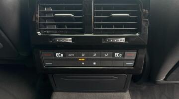 2020 Volkswagen 3.0 TDI V6 Black Edition Tiptronic 4Motion Euro 6 5-door (Silver) - Image: 23