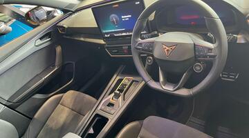 2025 CUPRA ETSI V2 DSG Euro 6 5-door (Unlisted) - Image: 9