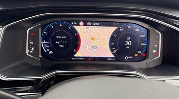 2023 Volkswagen 1.0 TSI R-Line Euro 6 5-door (Unlisted) - Image: 28