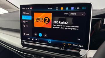 2025 Volkswagen TSI Match Euro 6 5-door (Grey) - Image: 16