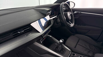 2022 Audi TFSI 35 S line Sportback Euro 6 5-door (Blue) - Image: 2