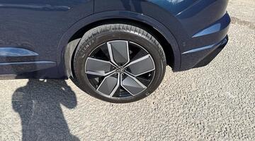 2025 Volkswagen 3.0 TDI V6 Black Edition Tiptronic 4Motion Euro 6 5-door (Blue) - Image: 25