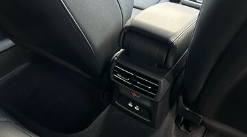 2025 Audi TFSI 35 Black Edition Sportback S Tronic Euro 6 5-door (White) - Image: 10