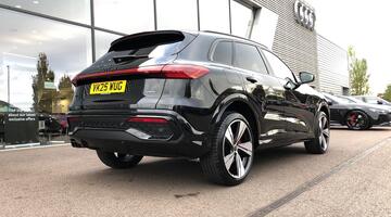 2025 Audi 2.0 TDI Edition 1 S Tronic quattro Euro 6 5-door (Black) - Image: 46