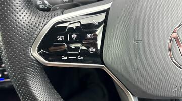 2022 Volkswagen TSI R-Line DSG Euro 6 5-door (Blue) - Image: 7