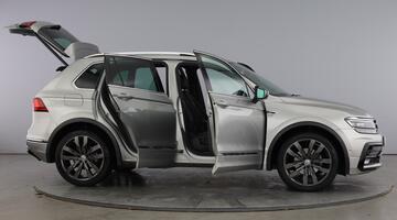 2019 Volkswagen 2.0 TDI R-Line Tech DSG 4Motion Euro 6 5-door (Grey) - Image: 10