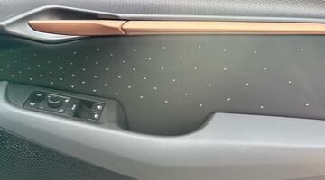 2024 CUPRA 77kWh VZ2 SUV Coupe Auto 4-doorive 5dr (Blue) - Image: 32