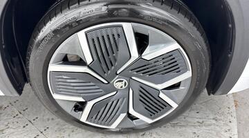 2025 Škoda TSI e-TEC MHEV SportLine DSG Euro 6 5-door (7 Seat) (White) - Image: 5