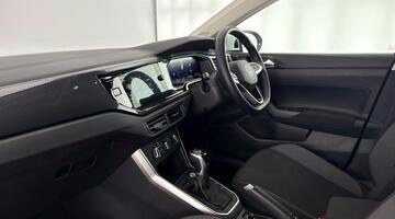 2025 Volkswagen 1.0 TSI Match DSG Euro 6 5-door (White) - Image: 2