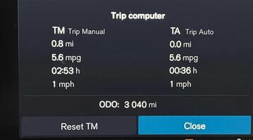 2025 Volvo 2.0 T8 18.8kWh Ultra Dark Auto 4WD Euro 6 5-door (Grey) - Image: 12