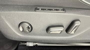 2023 Škoda 82kWh 80x SportLine Auto 4WD 5-door (DC125kW) (Red) - Image: 42