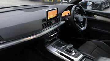 2018 Audi 2.0 TDI 40 S line S Tronic quattro Euro 6 5-door (Black) - Image: 2