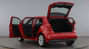 2026 Audi Sportback Sport 30 TFSI 116 PS S tronic (Red) - Image: 11