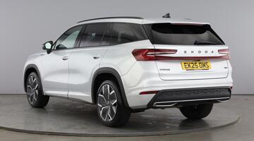 2025 Škoda 2.0 TDI SportLine DSG 4WD Euro 6 5-door (7 Seat) (Silver) - Image: 3