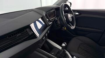 2022 Audi 1.0 TFSI 25 Sport Sportback Euro 6 5-door (Black) - Image: 2