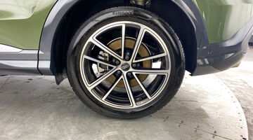 2025 Audi 2.0 TDI Launch Edition Sportback S Tronic quattro Euro 6 5-door (Green) - Image: 34