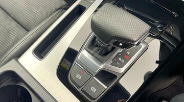 2023 Audi 2.0 TDI 40 S line S Tronic quattro Euro 6 5-door (Grey) - Image: 14