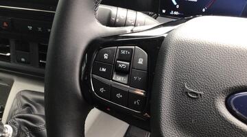 2025 Ford 2.0 320 EcoBlue Zetec L1 Euro 6 5-door (White) - Image: 13