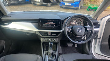 2023 Škoda TSI ACT SE Drive DSG Euro 6 5-door (White) - Image: 9