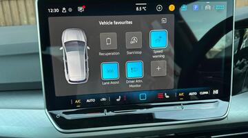 2025 Volkswagen ETSI MHEV Match DSG Euro 6 5-door (Grey) - Image: 22