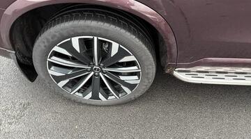 2025 Volvo 2.0 T8 18.8kWh Ultra Dark Auto 4WD Euro 6 5-door (Red) - Image: 23