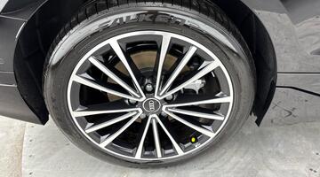 2025 Audi 83kWh S line Auto 5-door (Black) - Image: 15