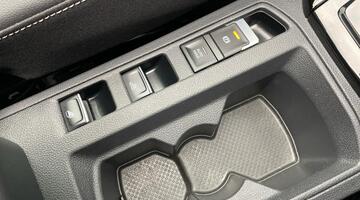 2023 Volkswagen TSI R-Line DSG 2WD Euro 6 2-door (Multicolour) - Image: 25